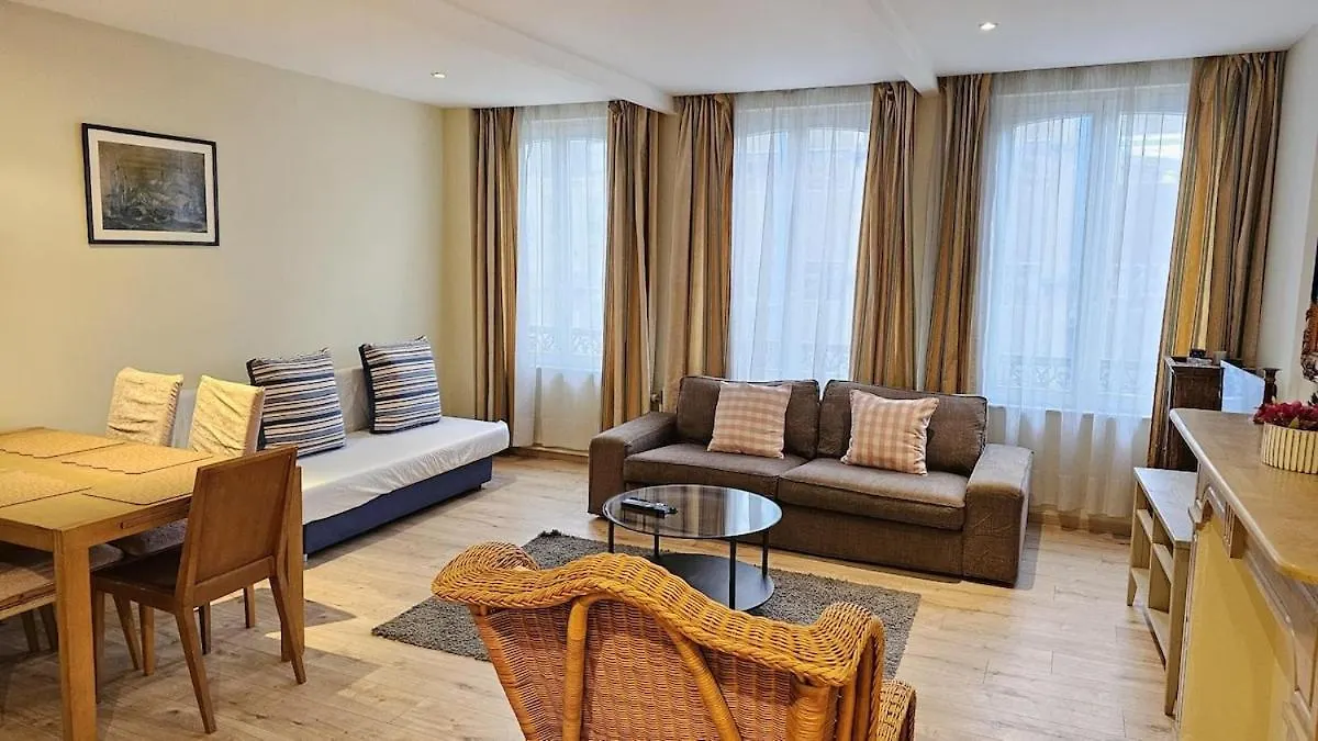 Bourse Grand Place Brussels Apartment